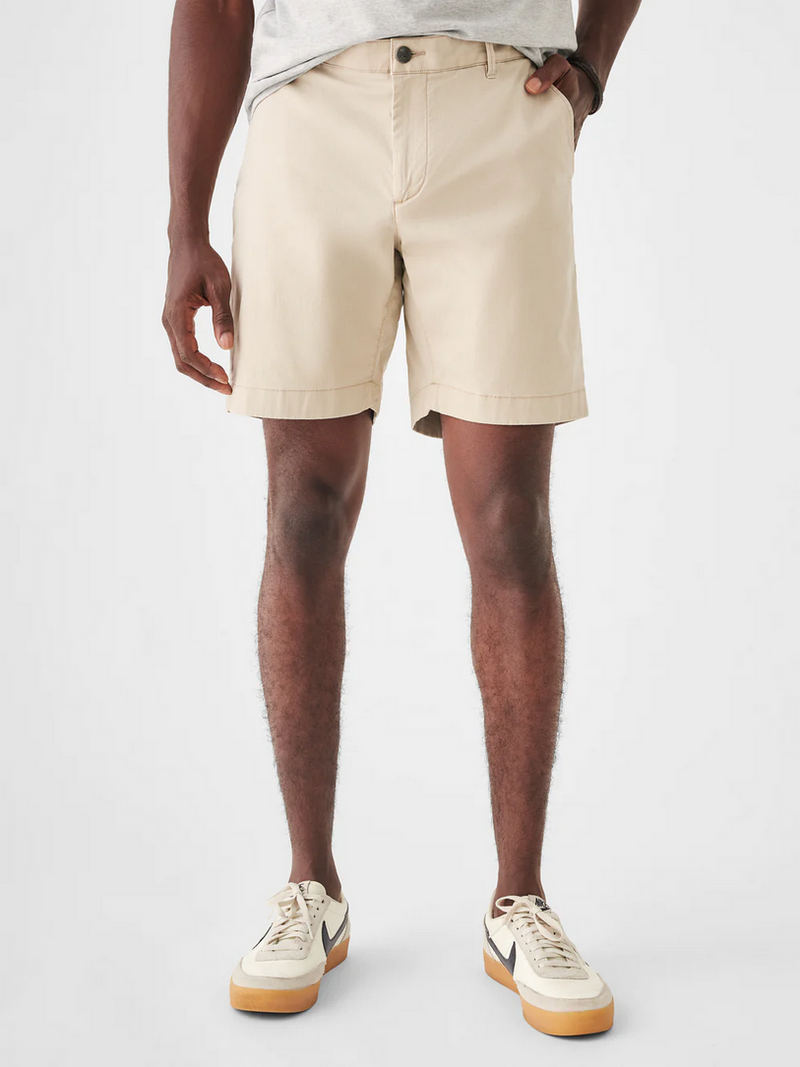 Island Life Short (8") - Oak Hall