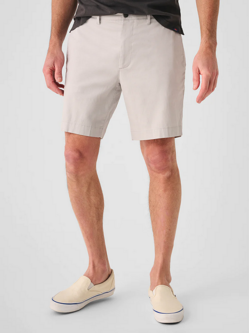 Island Life Short (8") - Oak Hall